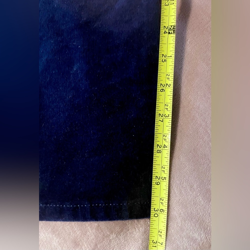 Women’s Dark Blue Corduroy Trousers
SIZE 14  /  EUC! - Picture 9 of 10